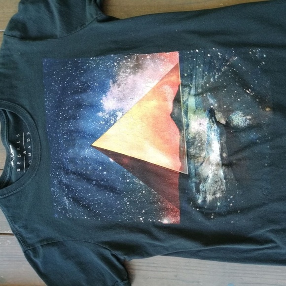 Other - MEN GRAPHIC T